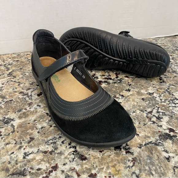 NAOT Israel KIREI MARY JANE SHOES BLACK SUEDE LEATHER WOMEN'S SIZE 39 US 8-8.5 - Picture 5 of 8